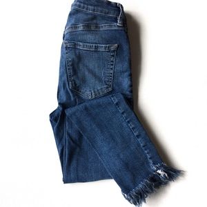 Free People frayed hem distressed denim Size 27